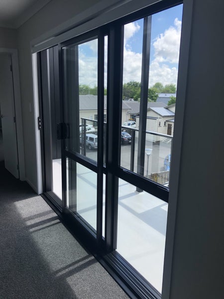 209/17 Vialou Street, Hamilton Central, Hamilton - Carousel 9