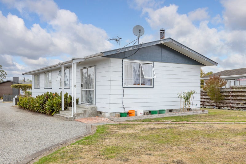 23 Stout Street, Masterton - Carousel 1