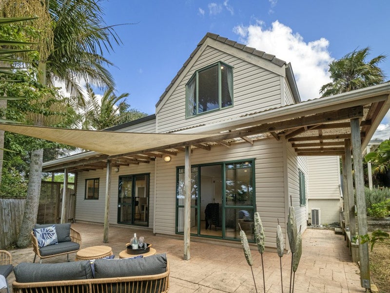 2/62 Target Road, Tōtara Vale, Auckland - Carousel 2