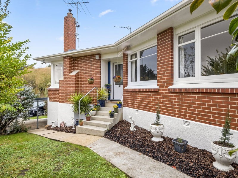 123 District Road, Green Island, Dunedin - Carousel 1