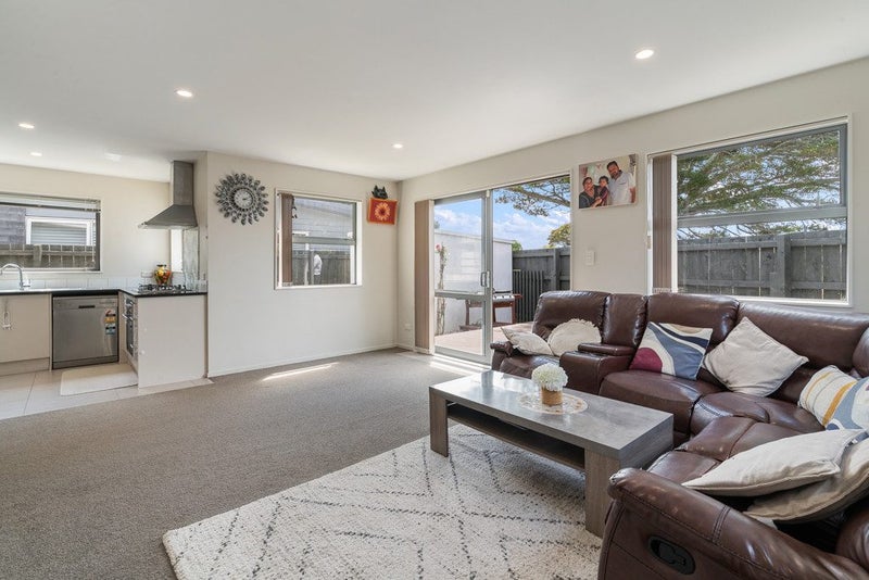 40 Totara Meadows Court, Wiri, Auckland - Carousel 2