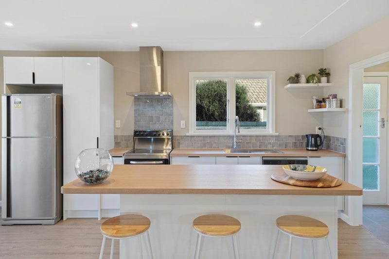 22 Dunstan Crescent, Hornby, Christchurch - Carousel 2