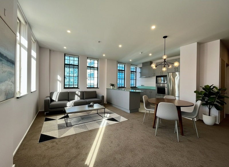 701/332 Lambton Quay, Wellington Central, Wellington - Carousel 1