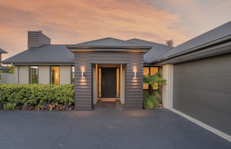 6 Ruby Avenue, Northwood, Christchurch - Carousel 2