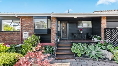 4/55 Alberta Street, Point Chevalier, Auckland - Carousel 1