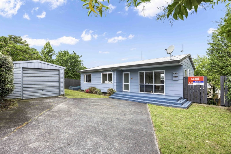 27B Huia Avenue, Forest Lake, Hamilton - Carousel 1
