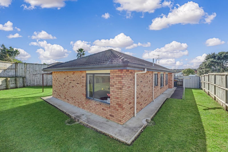 52 Magic Way, Randwick Park, Auckland - Carousel 24