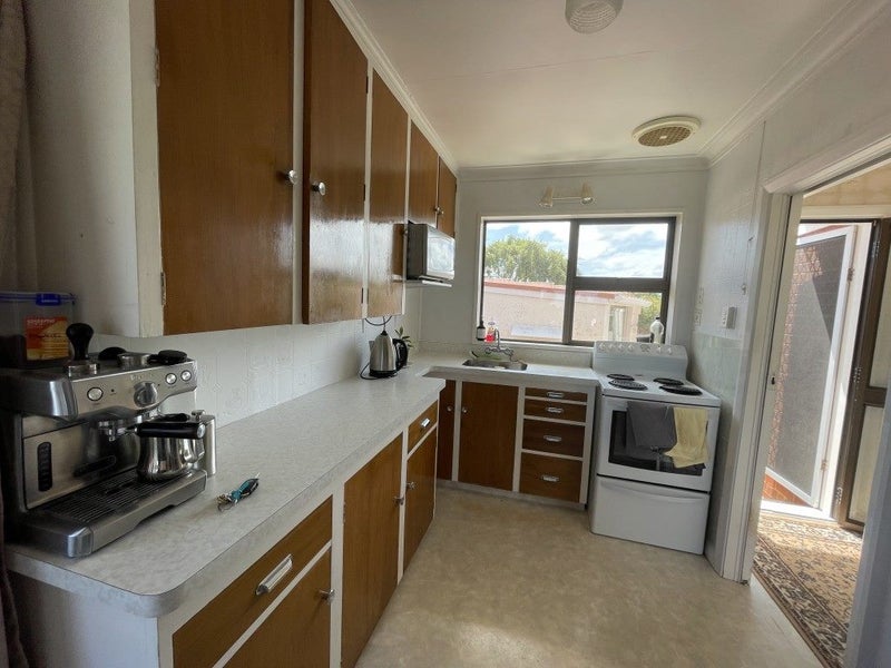 13 Delta Drive, Waldronville, Dunedin - Carousel 2