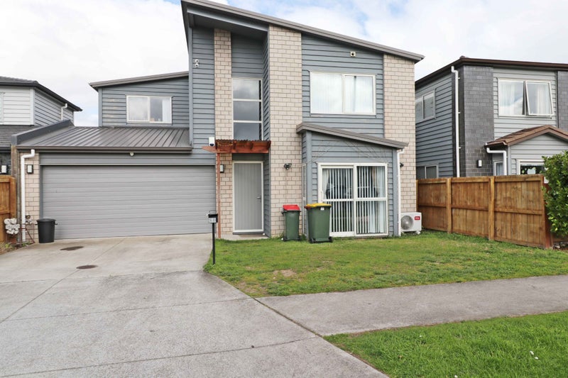 23 Bukem Place, Favona, Auckland - Carousel 1