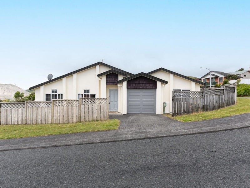 20 Kentwood Drive, Woodridge, Wellington - Carousel 1