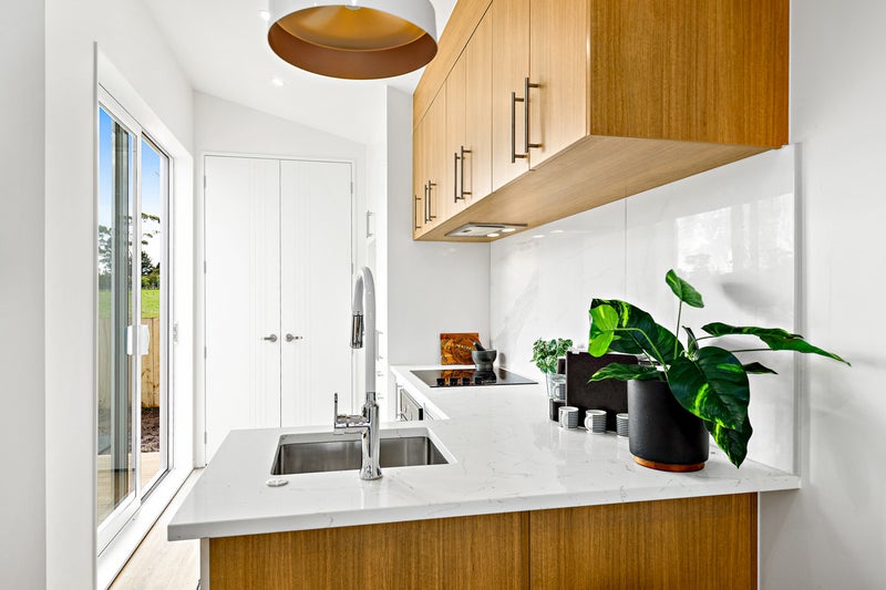 19 Matakohe Road, Westgate, Auckland - Carousel 2