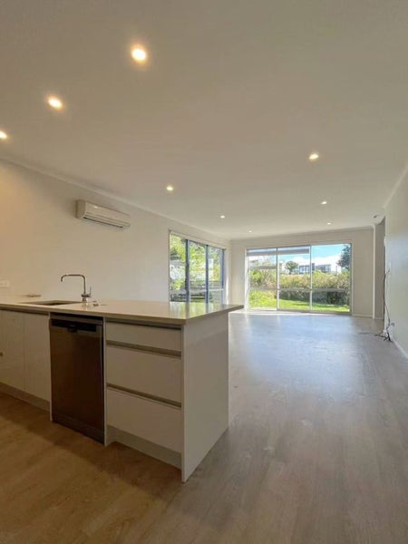 59 Caldera Drive, Long Bay, Auckland - Carousel 2