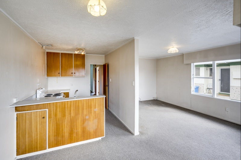 9/90 Gloucester Street, Greenmeadows, Napier - Carousel 2