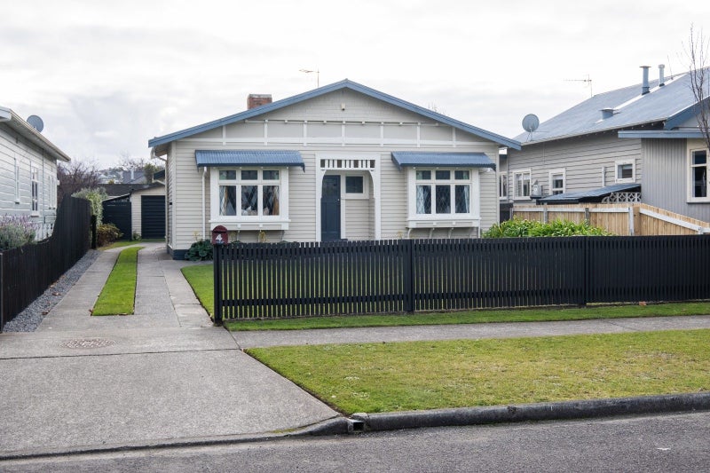 4 Rose Street, Napier South, Napier - Carousel 21