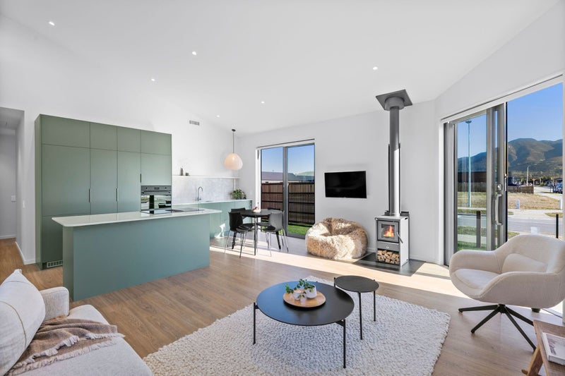 22 Barton Street, LAKE HAWEA - Carousel 1