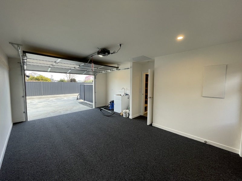 1009 Heretaunga Street East, Parkvale, Hastings - Carousel 19