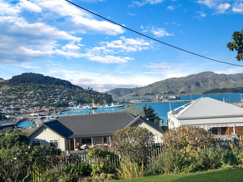 14 Brittan Terrace, Lyttelton, Lyttelton - Carousel 2