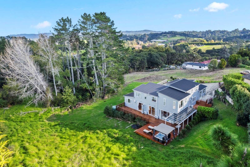 308 Birdwood Road, Massey, Auckland - Carousel 2
