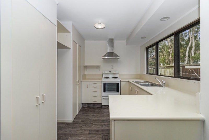 150A Masters Avenue, Silverdale, Hamilton - Carousel 2