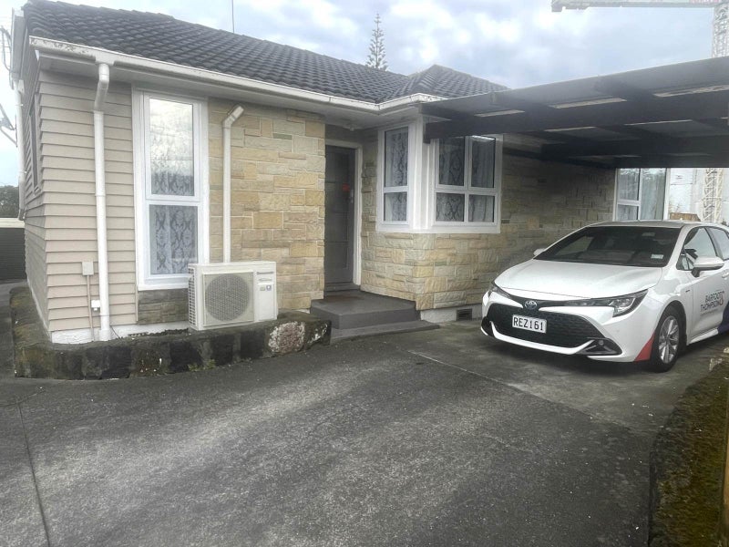 177 Richardson Road, Mount Albert, Auckland - Carousel 1