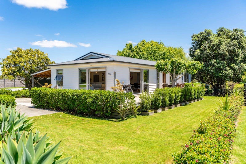 4 Jack Boyd Drive, Mangawhai Heads, Mangawhai - Carousel 1