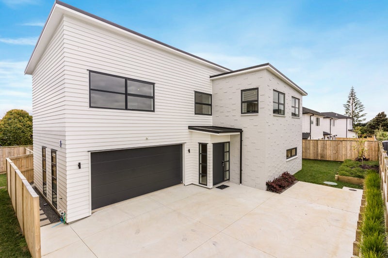 13B Gulf Crest, Bucklands Beach, Auckland - Carousel 1