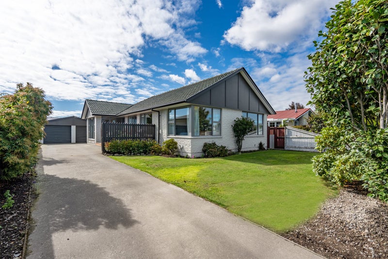 41 Oriana Crescent, Hornby, Christchurch - Carousel 1