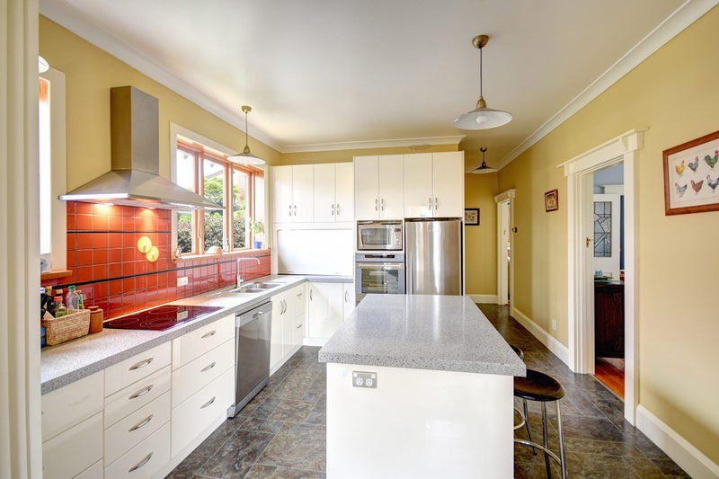 22 Charlotte Street, Roslyn, Dunedin - Carousel 2