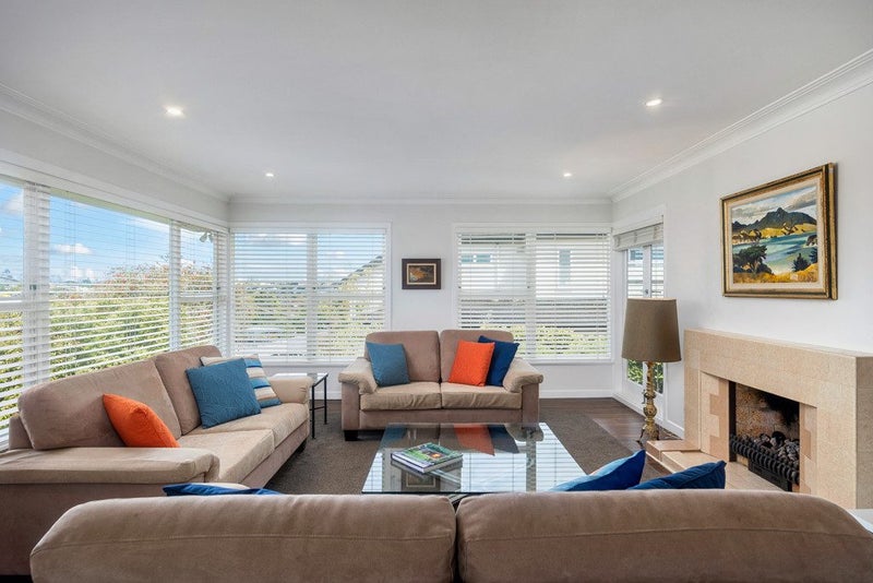 8 Appleyard Crescent, Meadowbank, Auckland - Carousel 2