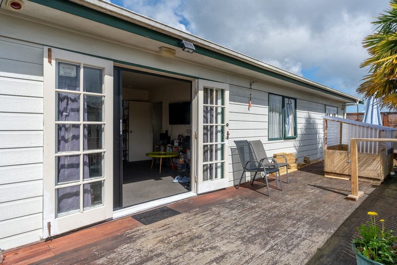 102A Bader Street, Bader, Hamilton - Carousel 2