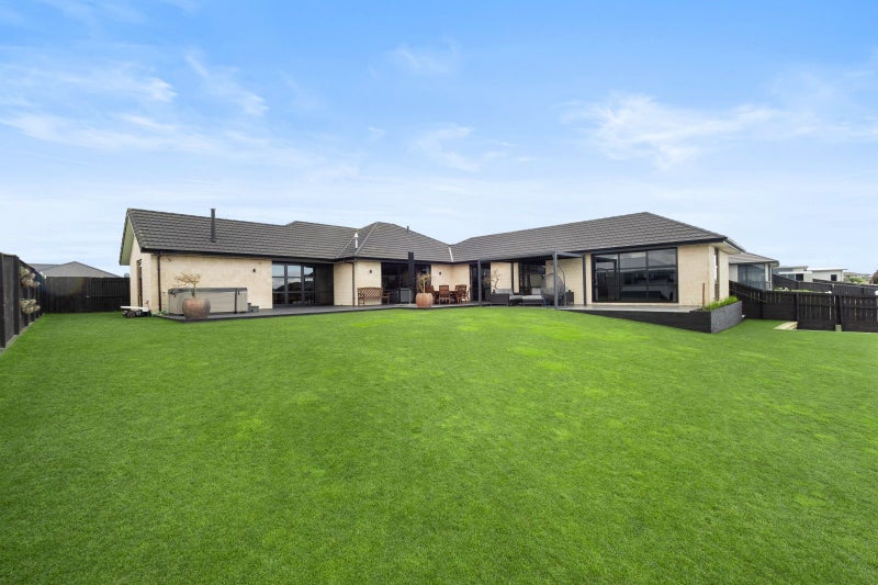 6 Trent Place, Huntingdon, Ashburton - Carousel 31