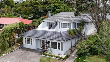 64 Frederick Street, Hillsborough, Auckland - Carousel 1