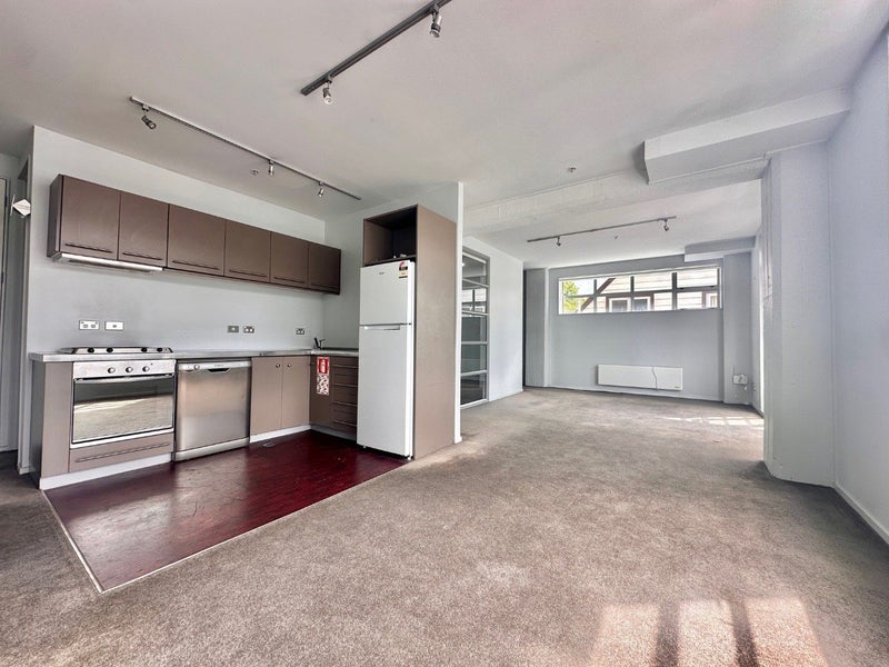 202/20 Hanson Street, Mount Cook, Wellington - Carousel 2