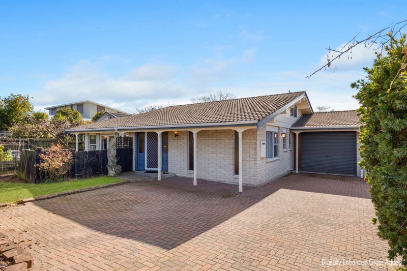 10 Marguerita Street, Fenton Park, Rotorua - Carousel 1