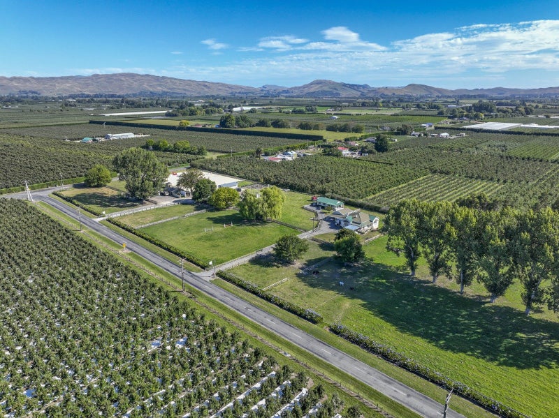 96 Heathcote Road, Longlands, Hastings - Carousel 2