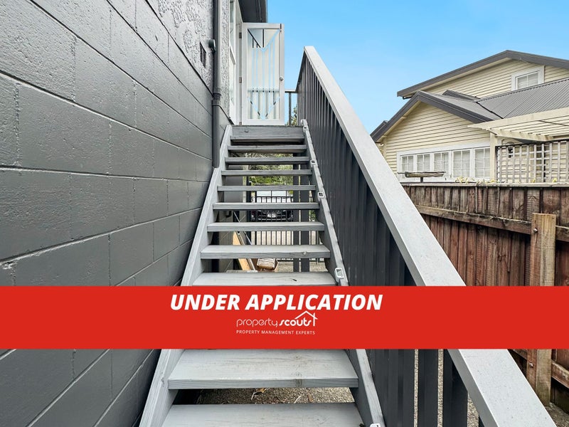 37 Pohutukawa Street, Woburn, Lower Hutt - Carousel 7