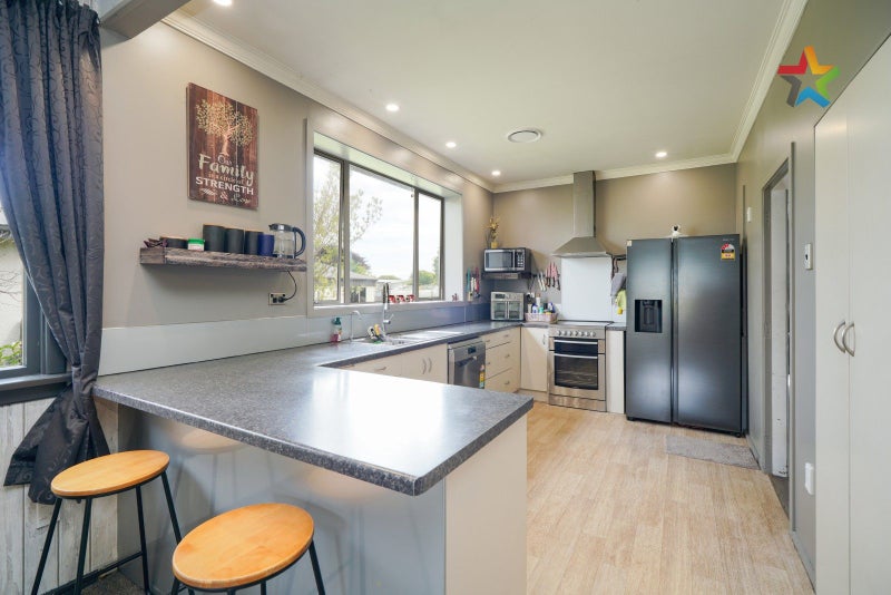 56 Duncan Street, Hawthorndale, Invercargill - Carousel 2