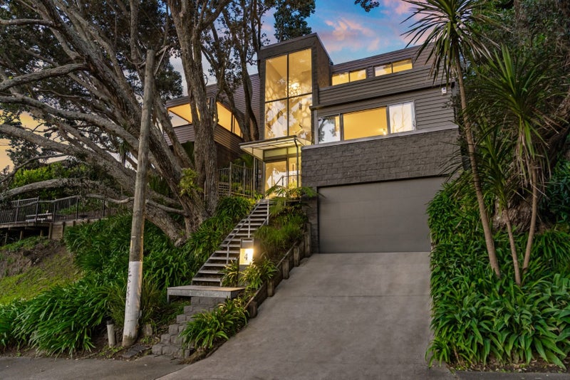 4 Ronaki Road, Mission Bay, Auckland - Carousel 2