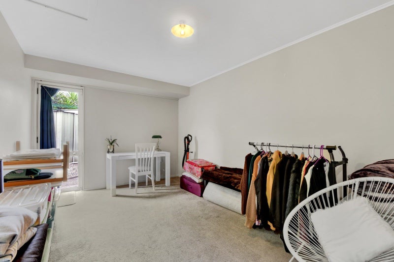 2/16 Vining Crescent, Stoke, Nelson - Carousel 15