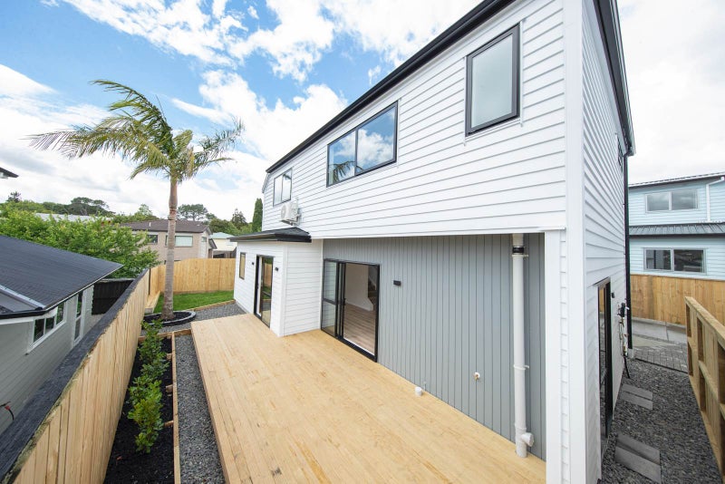 23D Geneva Place, Blockhouse Bay, Auckland - Carousel 2