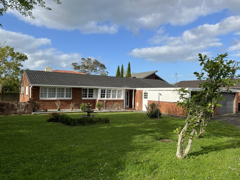 7 Acmena Lane, Pakuranga, Auckland - Carousel 1