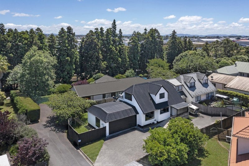 21A Rimmington Drive, Hamilton Lake, Hamilton - Carousel 1