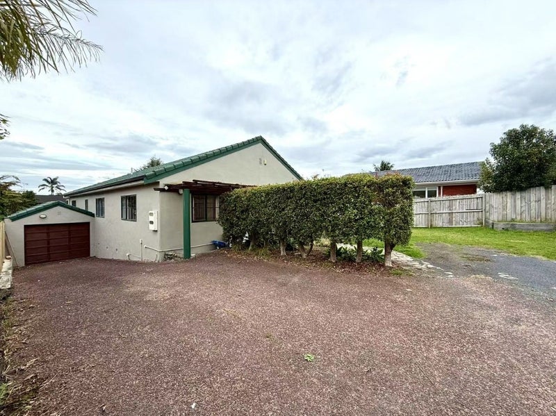 51A Namata Road, One Tree Hill, Auckland - Carousel 1