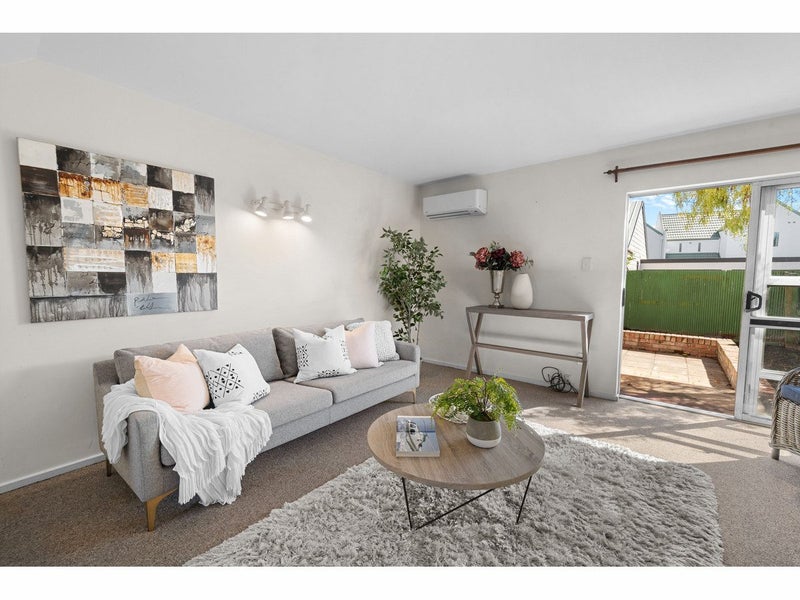 6/17 Geraldine Street, Edgeware, Christchurch - Carousel 1