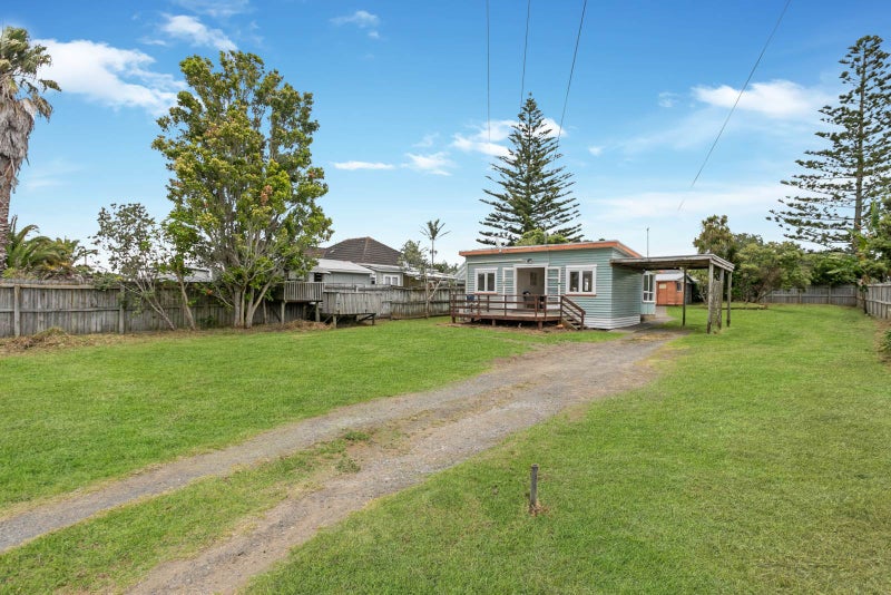 50 Bell Road, Beachlands, Auckland - Carousel 2