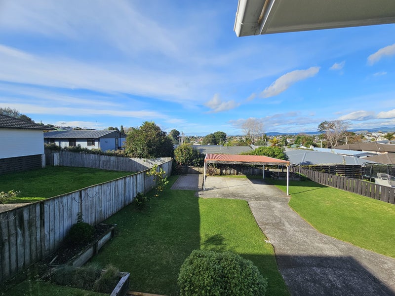 11 Highfield Crescent, Brookfield, Tauranga - Carousel 25