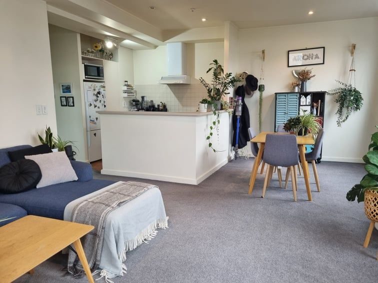 4F/16 Kent Terrace, Mount Victoria, Wellington - Carousel 1