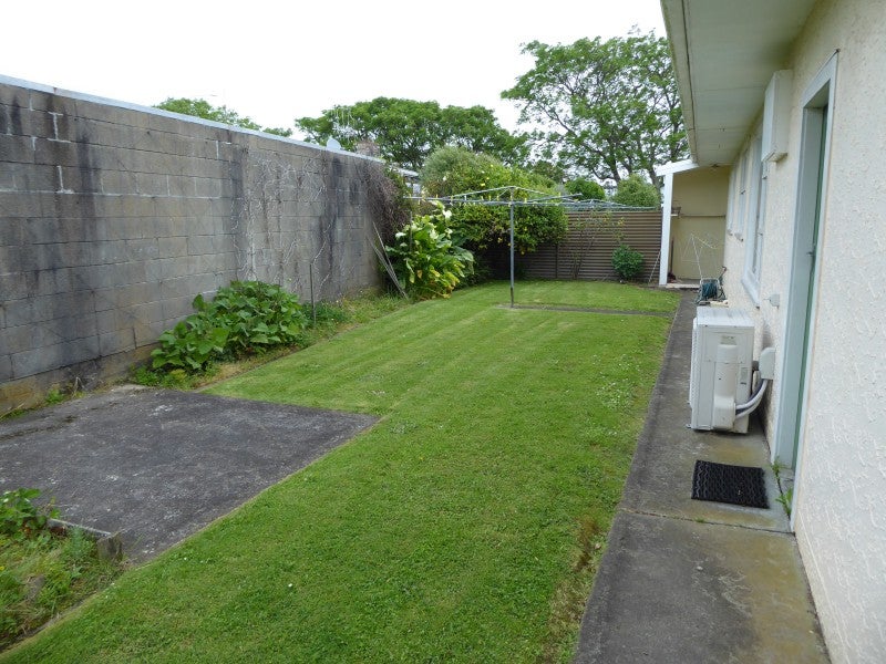 53 Windsor Street, Terrace End, Palmerston North - Carousel 11