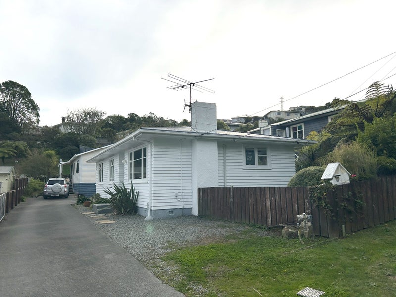 56 Salford Street, Newlands, Wellington - Carousel 16