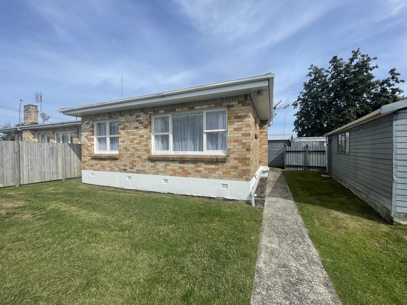 1 Allen Street, Frankton, Hamilton - Carousel 2